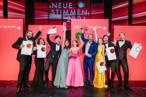 Neue Stimmen